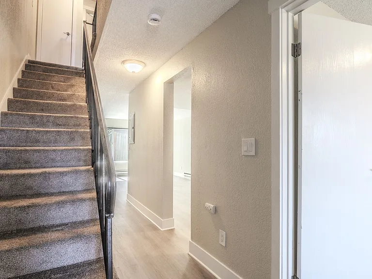 7408 31st Street Ct W — Photo 2