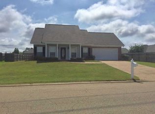 336 Willow Run, Pearl, MS 39208