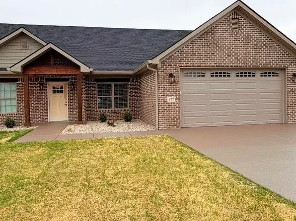 177 Central Park Ave, Berea, KY 40403