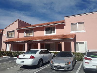 8019 Lake Dr APT 102, Doral, FL, 33166