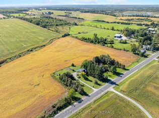 1346 Penetanguishene Rd, Springwater, ON L9X1Z3