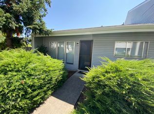 2000 Brookhurst St APT 6, Medford, OR 97504