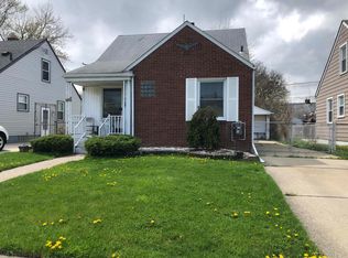 22829 Normandy Ave, Eastpointe, MI 48021