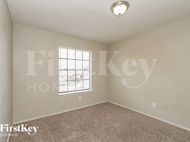 15511 Evergreen Grove Dr — Photo 16