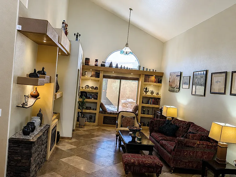 8954 N Veridian Dr #3 — Photo 11
