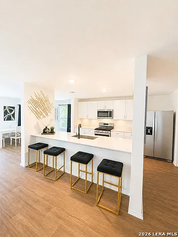 4 bed, 3.0 bath, 2531 sqft, $2,350 — Photo 3