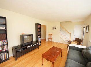 382 Ewingville Rd, Ewing, NJ 08638