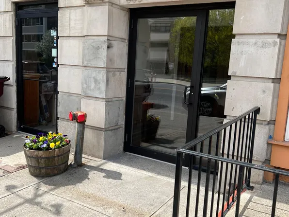 142 Washington Ave Suite 303, Albany, NY 12210