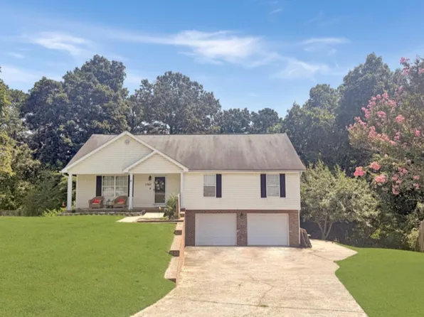 1760 Haleigh Ter, Soddy Daisy, TN 37379