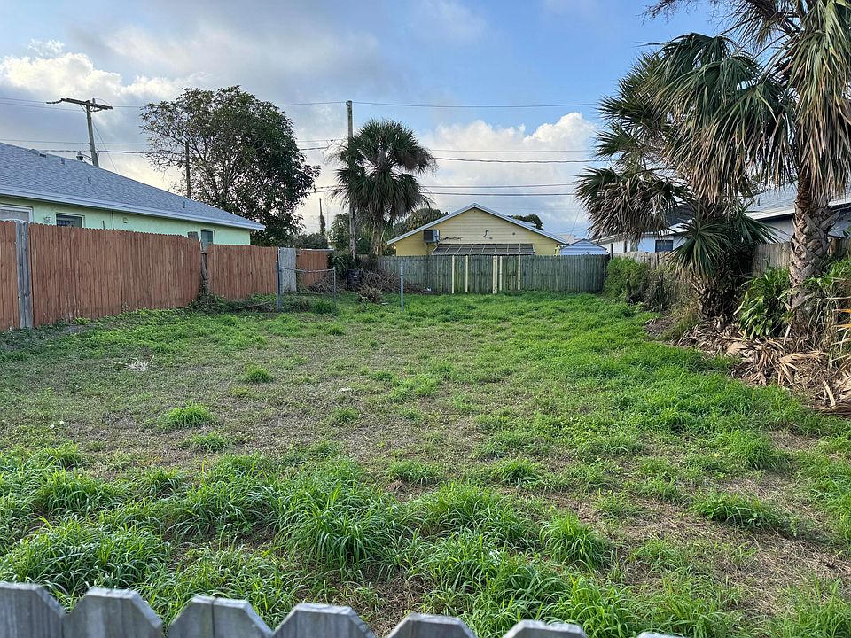 1st image of 1040 18th Street