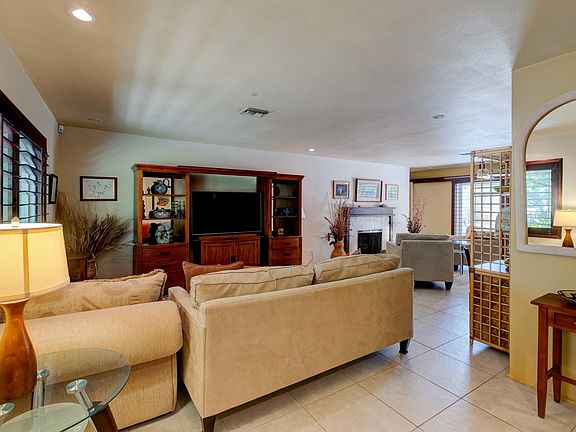 5th image of 2515 San Mateo Cir