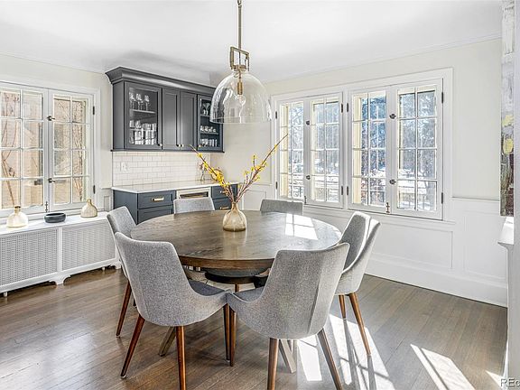 4th image of 6015 E 17th Avenue Parkway