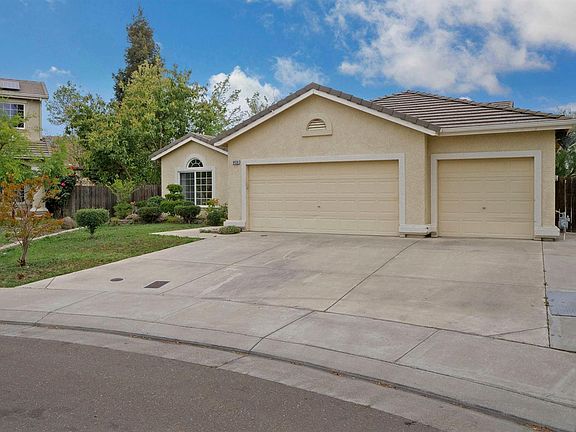 5th image of 8438 Clifford Dr