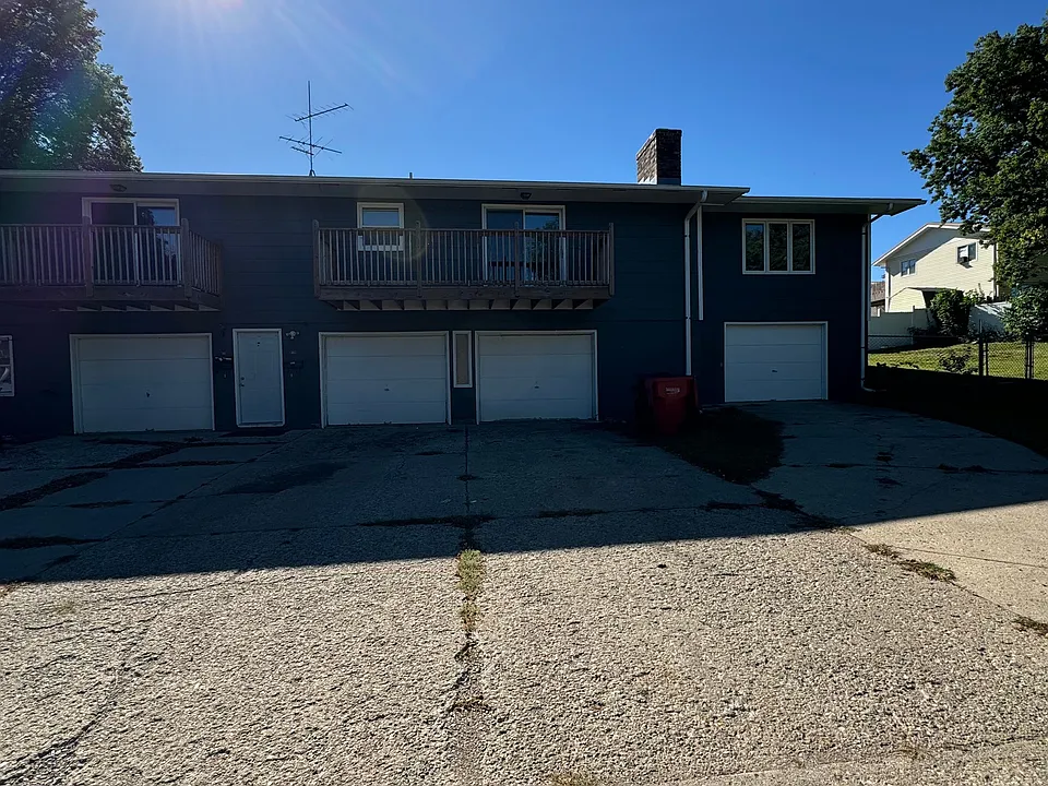 1101 Picotte St #1103