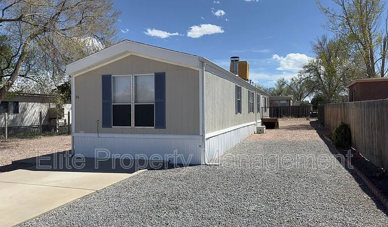 98 E Byrd Dr — Photo 2