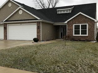 1973 Meadowsweet Pkwy, Fort Wayne, IN 46808