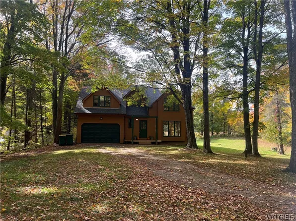 2830 Pee Dee Rd, Bliss, NY 14024