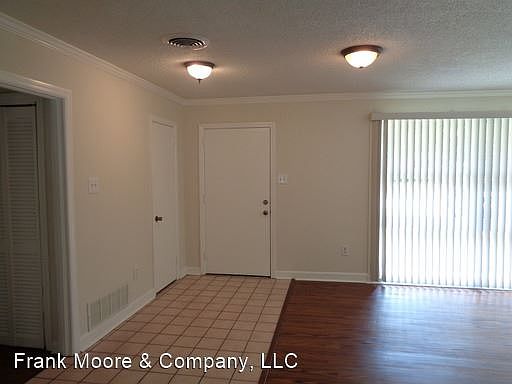 2nd image of 416 Delores Dr
