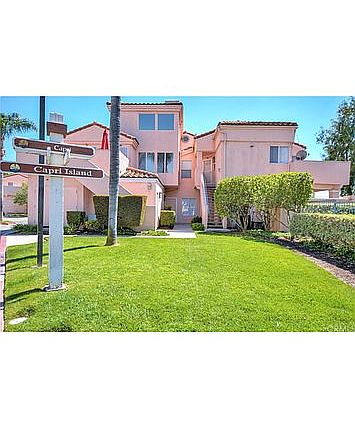 2nd image of 3206 Capri St Unit E