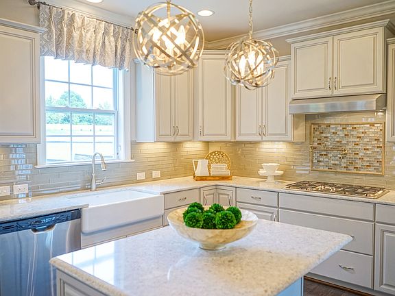 Images of the home are for illustrative purposes only and should never be relied upon