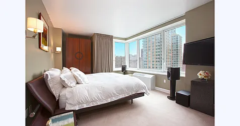 Rented by BLU Real Estate
