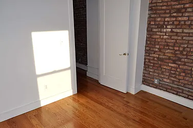 Rented by Premier Metro Realty Corp