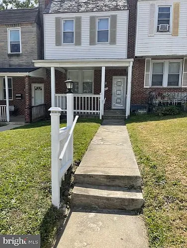 2477 W Cold Spring Ln Photo 1