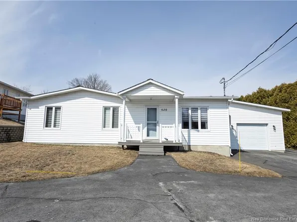 520 Everard H Daigle Blvd, Grand Falls, NB E3Z 2R4