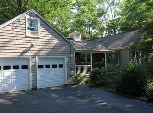 408 Van Holten Rd, Bridgewater, NJ 08807