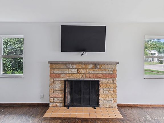 3rd image of 47 McKinley Ave