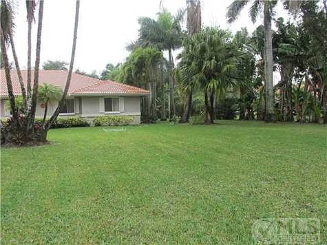 2nd image of 9344 Talway Cir