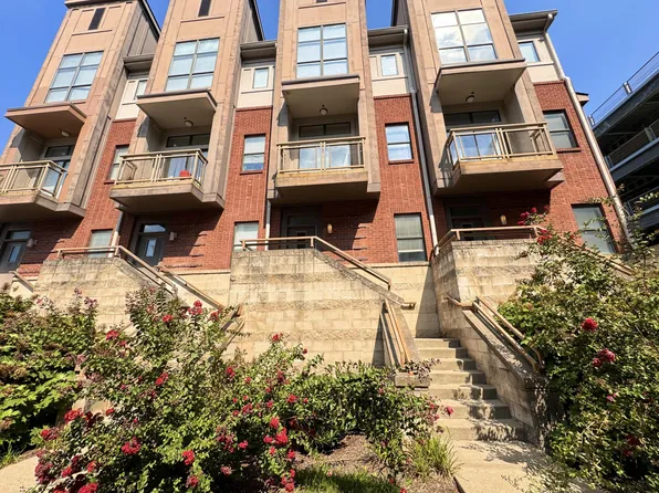 584 Bolivar Ct, Lexington, KY 40508