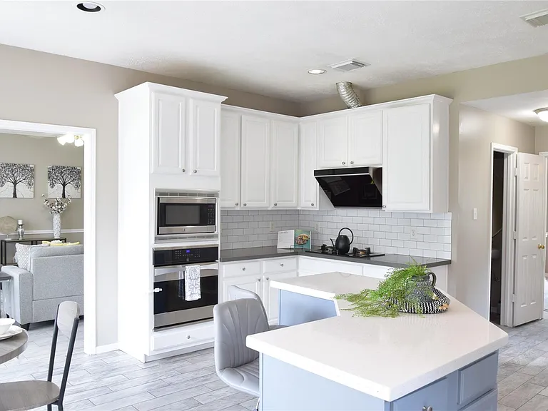 20714 Morning Creek Dr — Photo 21