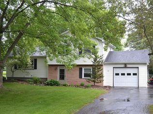 68 Beaman Rd, Rochester, NY 14624