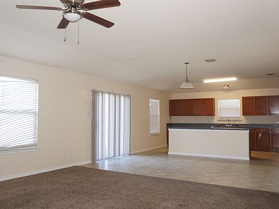 5th image of 809 Bee Creek Ln