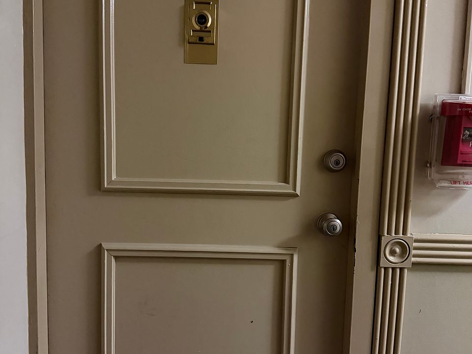 1st image of 1030 E Lancaster Ave APT 115