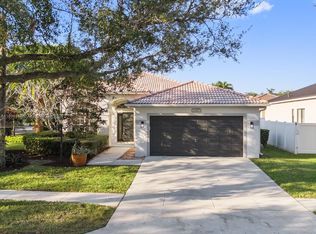 13177 NW 18th St, Pembroke Pines, FL 33028