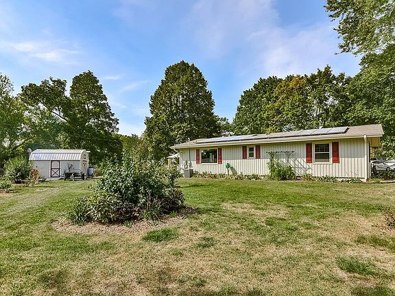 3rd image of 6371 Canyon Woods Dr