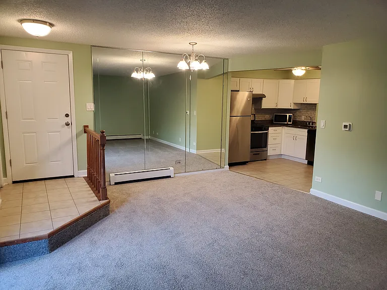 12 Echo Ct #8 — Photo 7