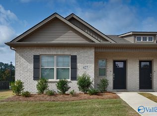 427 Ronnie Dr, Hartselle, AL 35640