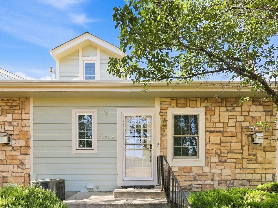 5524 W Canyon Trl #A