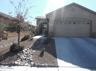 461 W Astruc Dr, Green Valley, AZ 85614