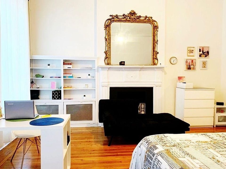 1st image of 122 E 61st St APT 1A