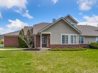 21 Greenhedge Cir, Delaware, OH 43015