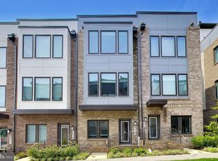8037 Baxter St, Rockville, MD 20855