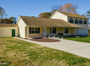 8012 Elizabeth Rd, Pasadena, MD 21122