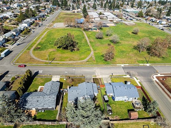 4th image of 6108 N 42nd Street