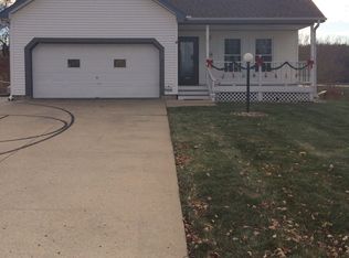 4602 Iris Ave, Saint Joseph, MO 64503