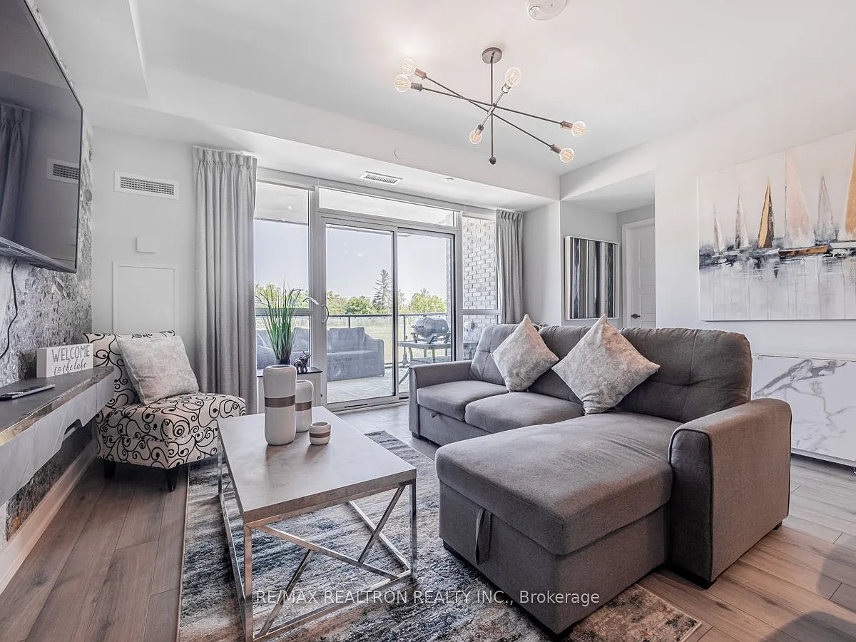 2 bed, $2,400 — Photo 4