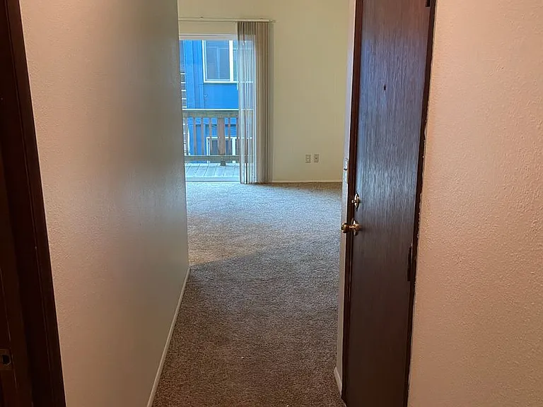 Martha St. Apartments, LLC — Photo 11